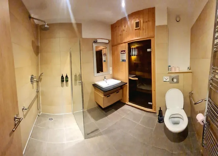 Hakuna Matata Domaine Des 3 Forets-pmr-6 Personnes Sauna Balneo-acces Aquamondo Non Inclus Аттиньи